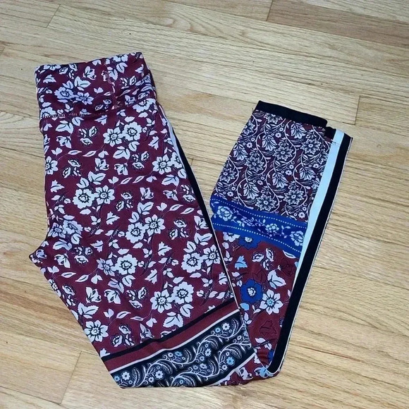 Kate Spade Floral Atheltic Leggings- Small - Picture 2 of 8